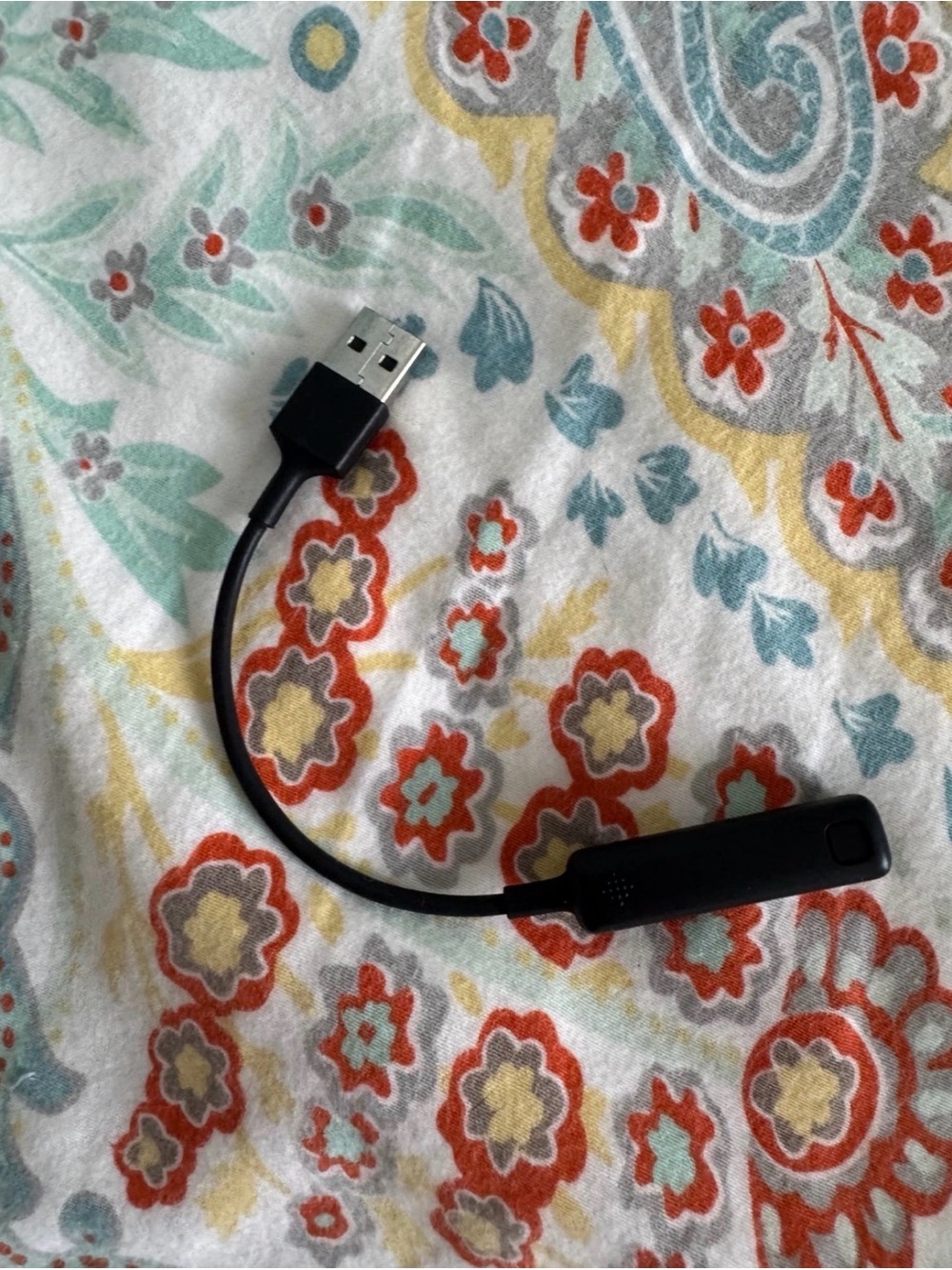 Fitbit Flex 2–style step tracker smart watch - Picture 4 of 4